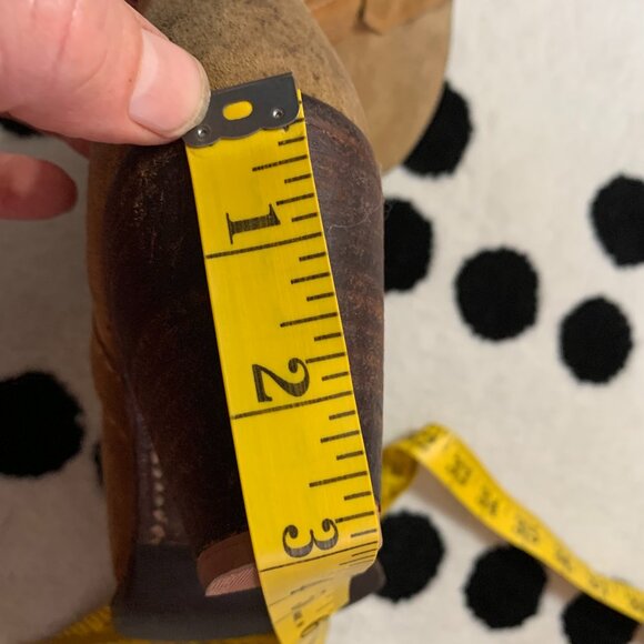 Frye Vintage Suede Western Cowboy Boots 7 Tan Distressed Heel Boho Cowgirl USA - Picture 14 of 16